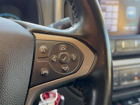 Used 2017 Chevrolet Colorado Z71 image 19