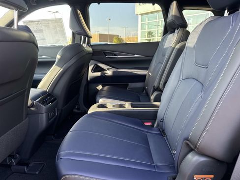 New 2026 INFINITI QX60 Sport w/ Dark Cargo Package AWD/4WD image 9