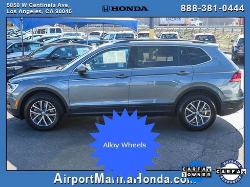Used 2019 Volkswagen Tiguan SE w/ Panoramic Sunroof Package image 3