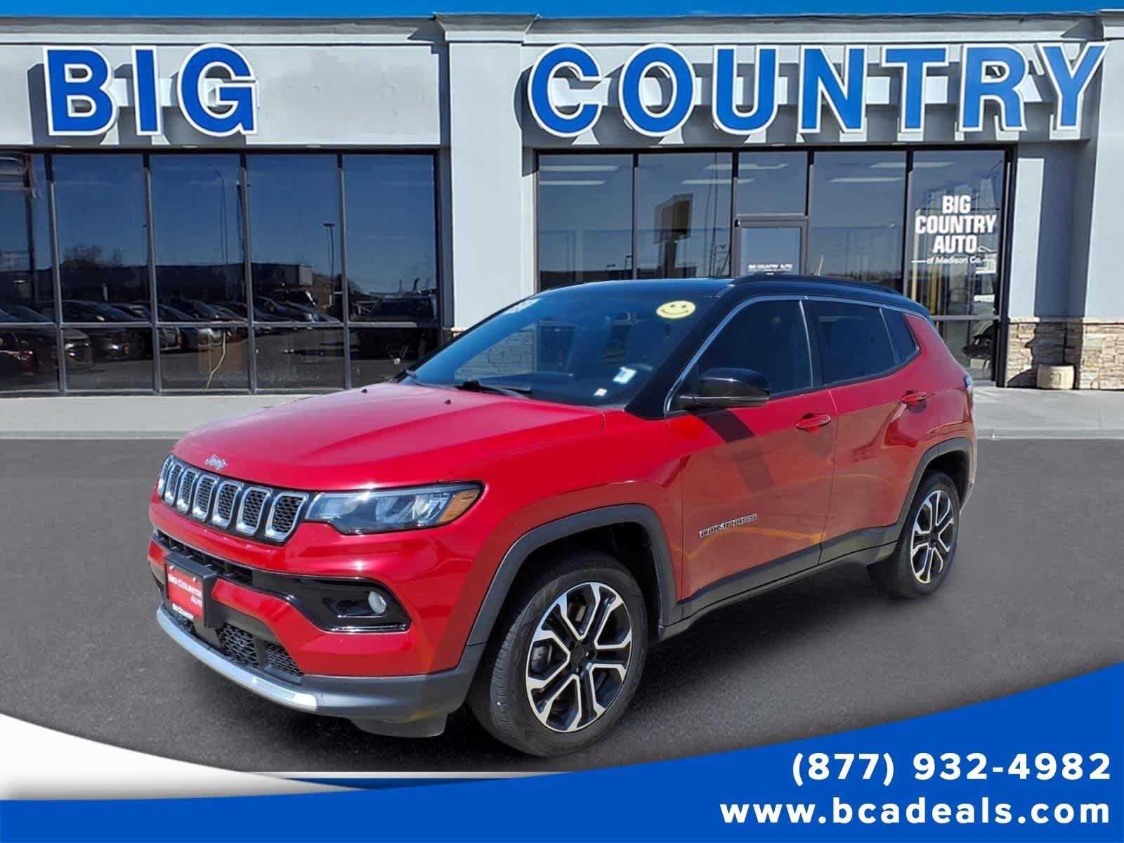 Used 2023 Jeep Compass Limited AWD/4WD image 1
