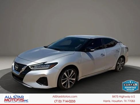 Used 2023 Nissan Maxima SV w/ Floor Mat Group FWD image 3