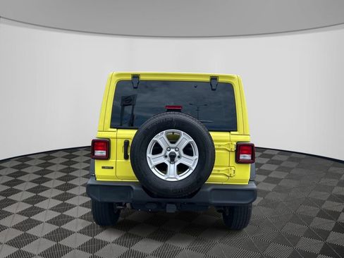 Used 2023 Jeep Wrangler Unlimited Sport w/ Sun And Sound Package AWD/4WD image 4