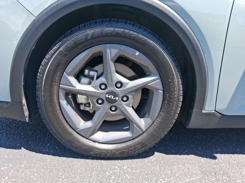 Used 2025 Kia K4 FWD image 5