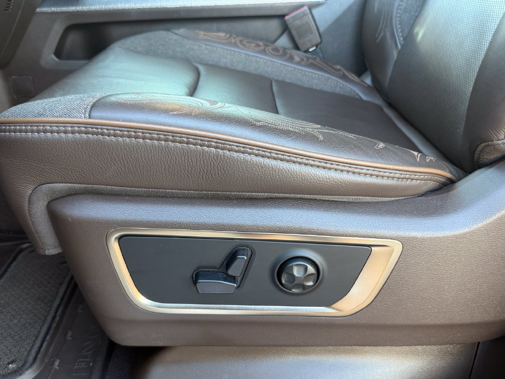 Used 2026 RAM 1500 Limited AWD/4WD image 11