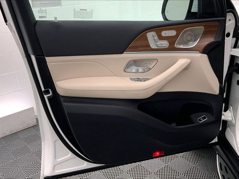 Used 2023 Mercedes-Benz GLE 350 image 24