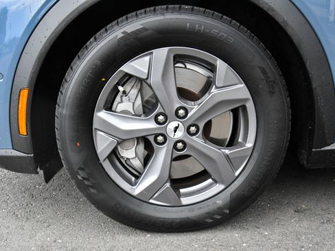 Used 2023 Ford Mustang Mach-E Select RWD image 12