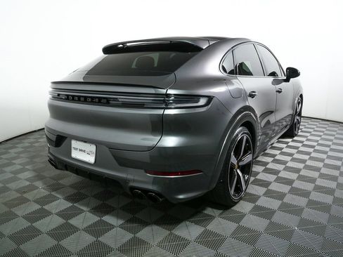 Certified 2024 Porsche Cayenne S image 30