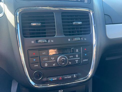 Used 2015 Dodge Grand Caravan R/T w/ Safety Sphere Group image 29