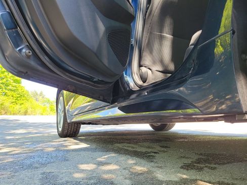 Used 2022 Toyota Corolla SE FWD image 18