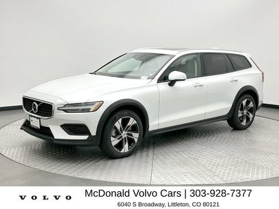 Used 2020 Volvo V60 T5 Cross Country w/ Protection Package Premier