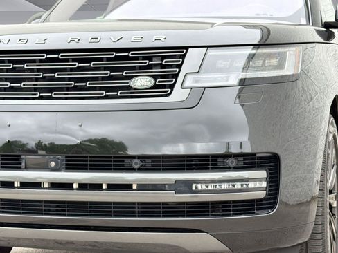 Used 2023 Land Rover Range Rover SE AWD/4WD image 11