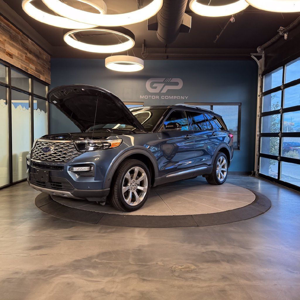 Used 2020 Ford Explorer Platinum w/ Premium Technology Package AWD/4WD image 26