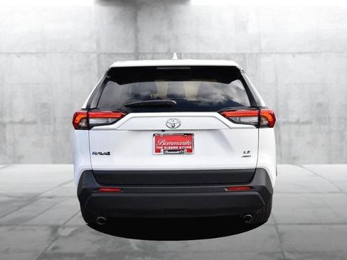 Used 2025 Toyota RAV4 LE image 6