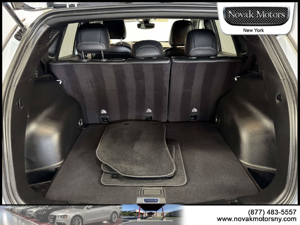 Used 2023 Jeep Compass Latitude AWD/4WD image 12