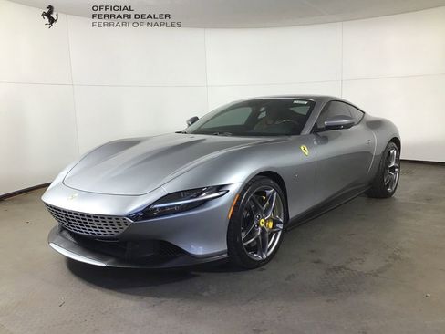 Certified 2022 Ferrari Roma RWD image 1