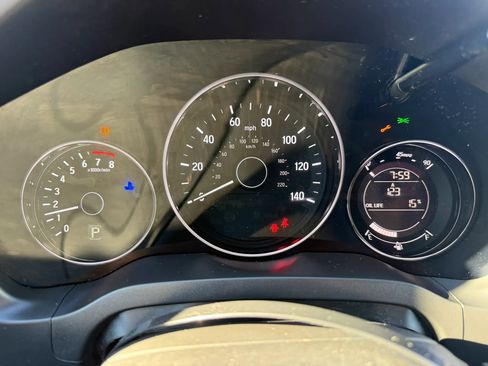 Used 2016 Honda HR-V EX image 10