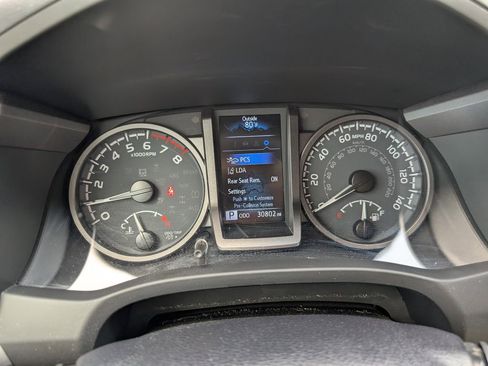 Used 2023 Toyota Tacoma TRD Sport w/ Advanced Technology Package image 16