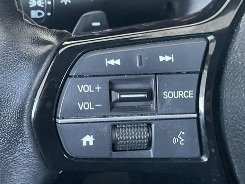 Certified 2025 Honda Civic Sport image 9