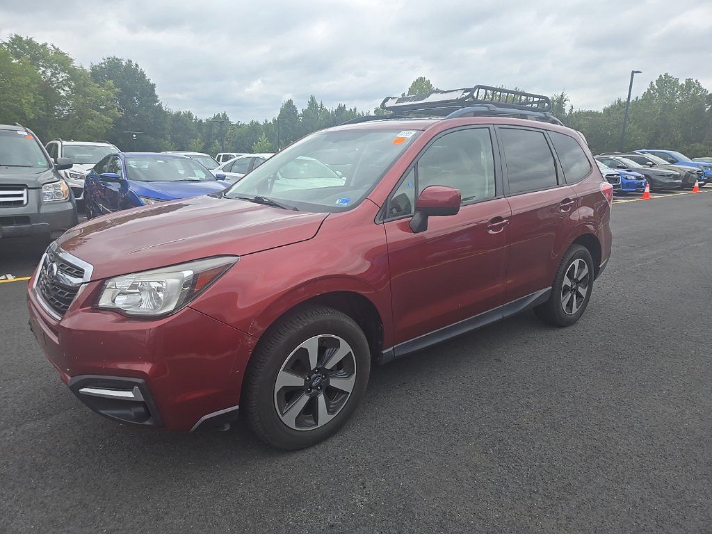 Used 2017 Subaru Forester 2.5i Premium w/ Popular Package #2A AWD/4WD image 1