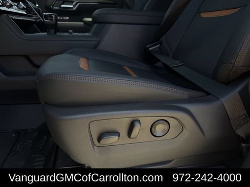 New 2026 GMC Sierra 1500 AT4 w/ AT4 Premium Package AWD/4WD image 23