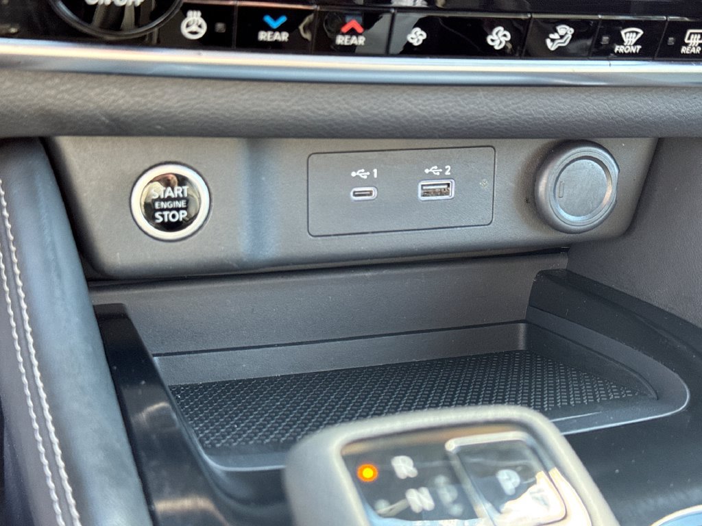 Used 2022 Nissan Rogue SL w/ SL Premium Package FWD image 16