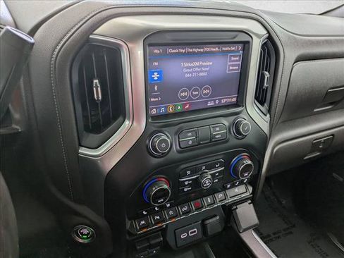 Used 2019 Chevrolet Silverado 1500 LTZ w/ Technology Package AWD/4WD image 11