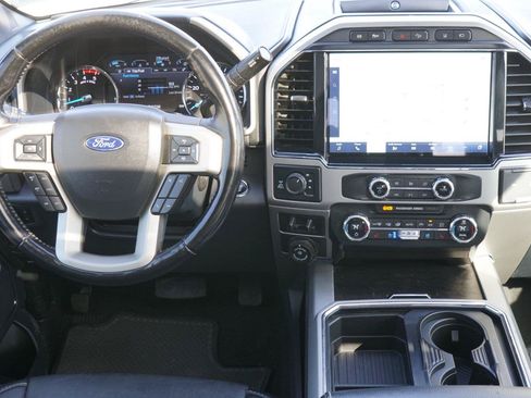 Used 2022 Ford F350 Lariat w/ Lariat Ultimate Package AWD/4WD image 25