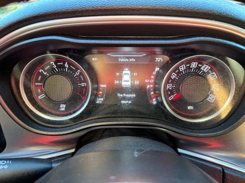 Used 2020 Dodge Challenger SXT image 21