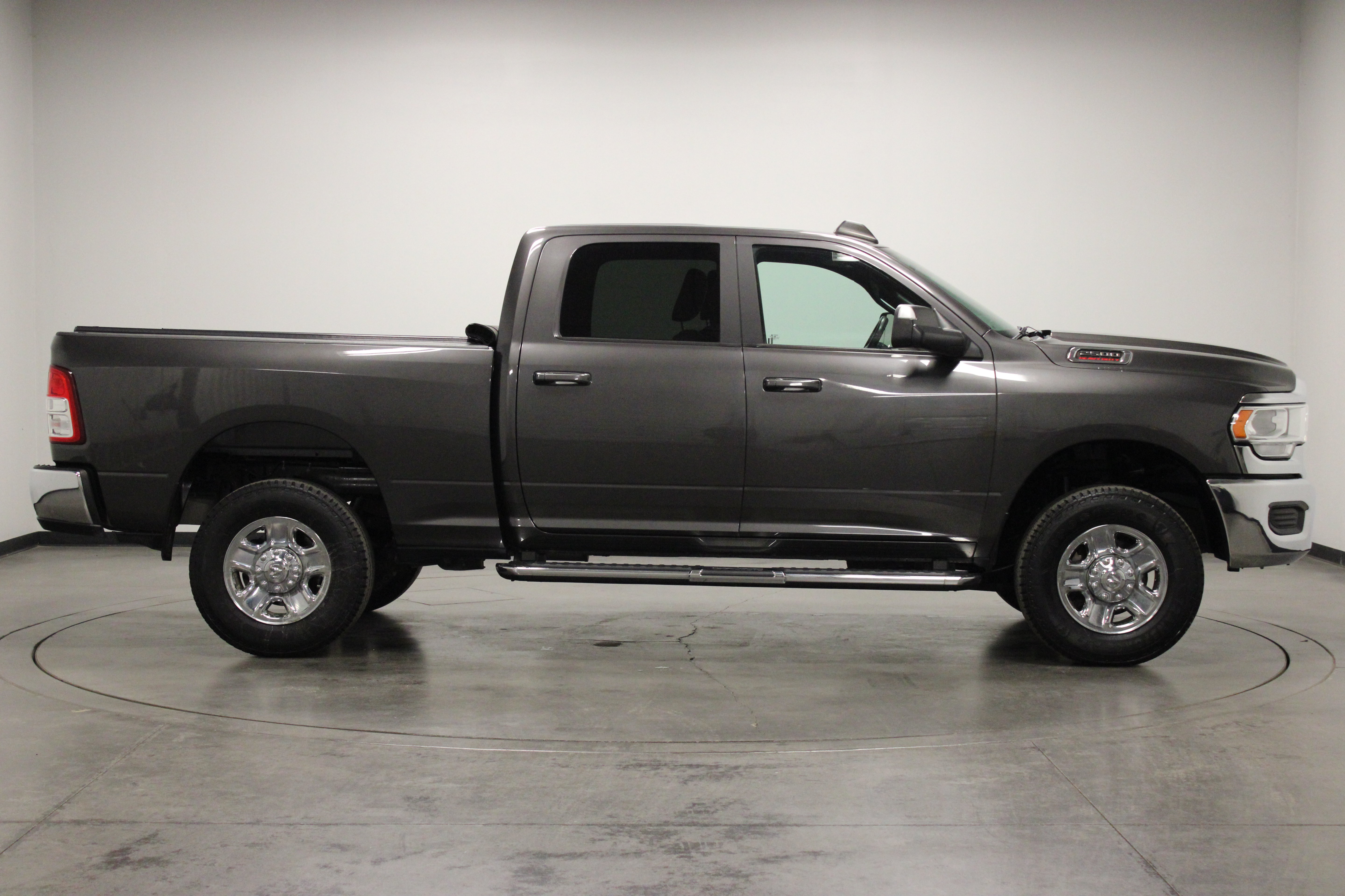 Used 2021 RAM 2500 Big Horn AWD/4WD image 9
