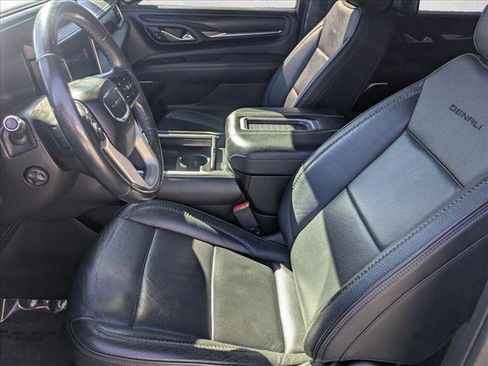 Used 2021 GMC Yukon Denali w/ Denali Ultimate Package image 16