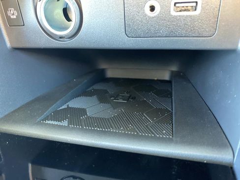 New 2025 Nissan Versa SV w/ Trunk Package image 21