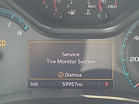 Used 2020 Chevrolet Colorado Z71 AWD/4WD image 16