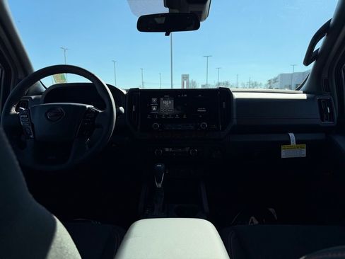 New 2026 Nissan Frontier Pro-X image 18