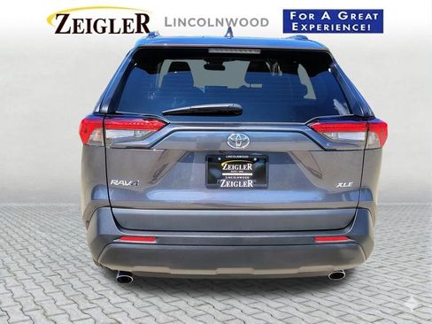 Used 2025 Toyota RAV4 XLE FWD image 8