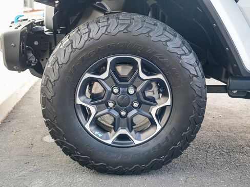 Used 2023 Jeep Wrangler Unlimited Rubicon 4xe w/ Steel Bumper Group image 9