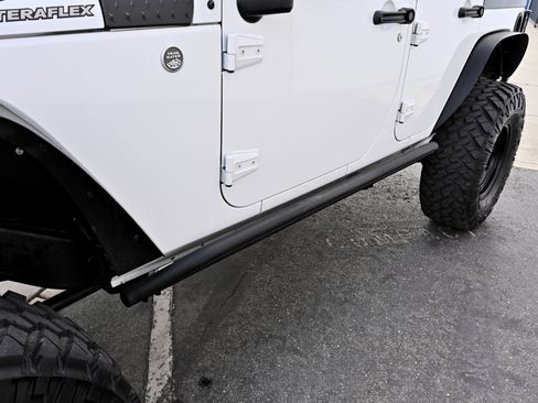 Used 2015 Jeep Wrangler Unlimited Sport image 35