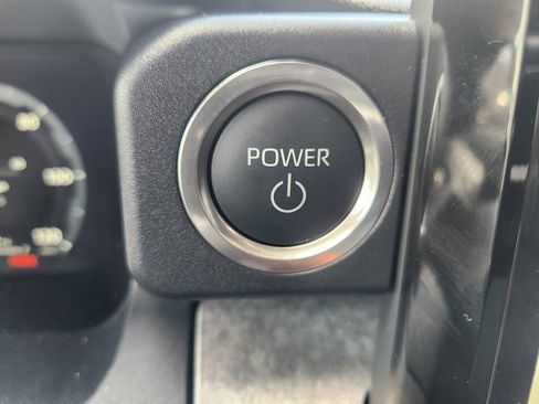 Certified 2025 Toyota 4Runner Trailhunter AWD/4WD image 19