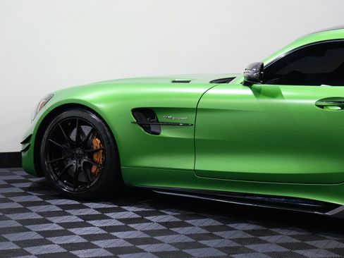 Used 2018 Mercedes-Benz AMG GT R image 19