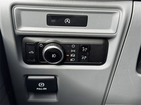 Used 2025 Ford F150 XLT w/ Equipment Group 301A Standard image 25