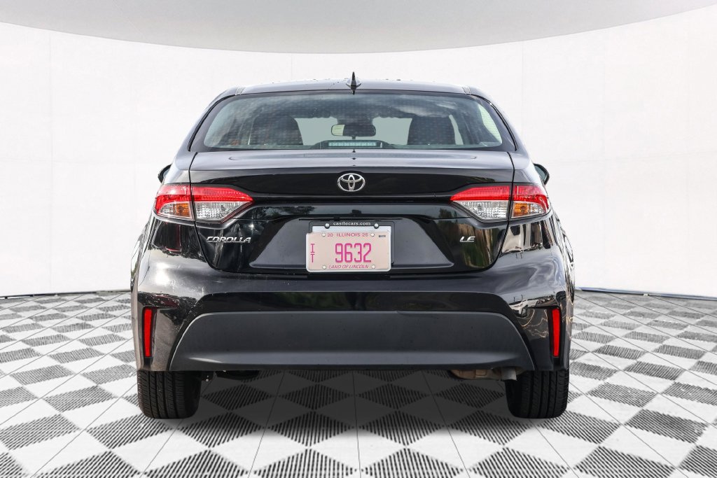 Used 2024 Toyota Corolla LE FWD image 12