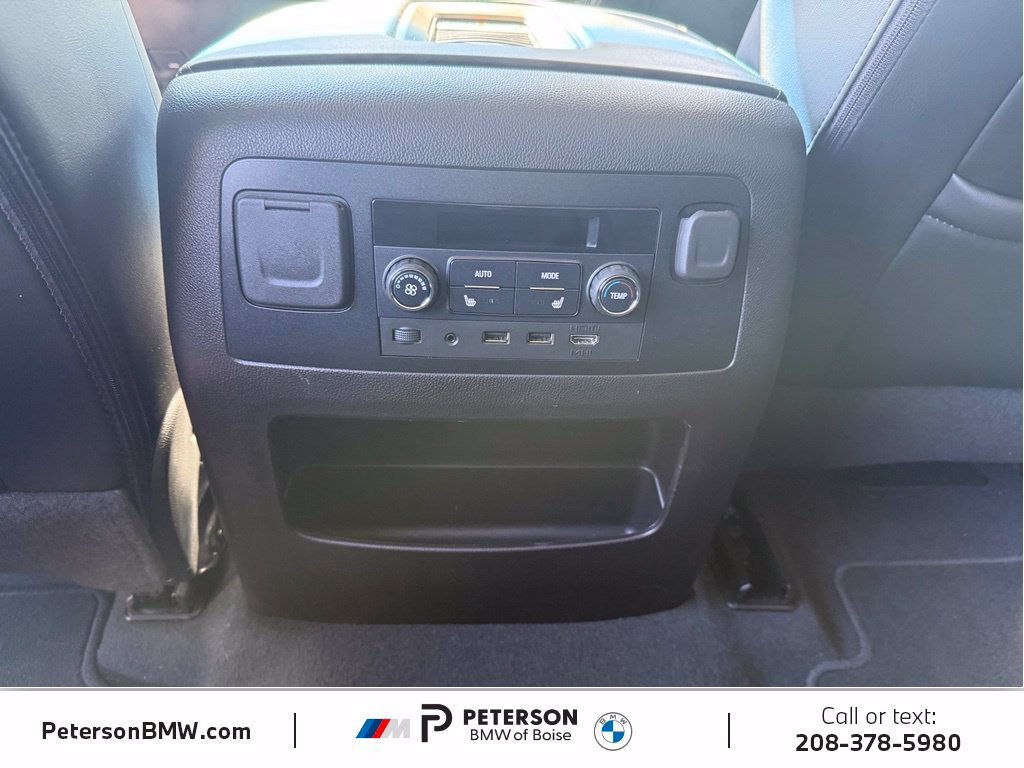 Used 2019 GMC Yukon Denali w/ Denali Ultimate Package AWD/4WD image 21