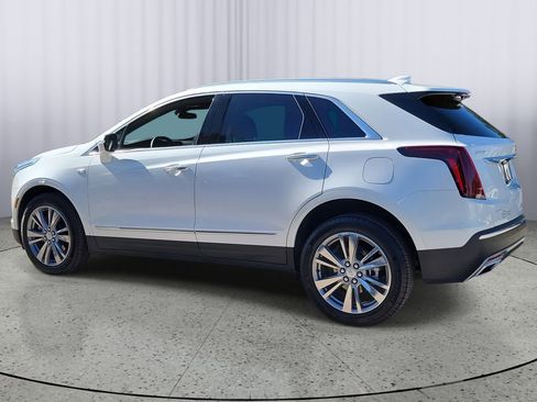 Used 2025 Cadillac XT5 Premium Luxury image 7
