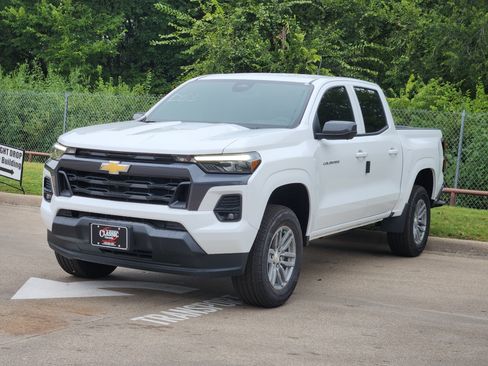 New 2026 Chevrolet Colorado LT w/ LT Convenience Package image 2