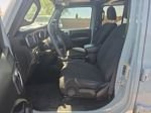 Used 2023 Jeep Wrangler Unlimited w/ 8.4" Radio Group AWD/4WD image 12