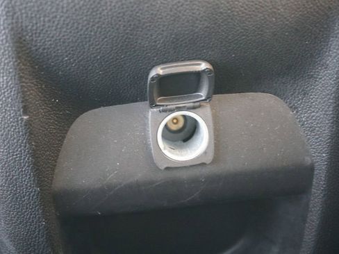 Used 2016 Chevrolet Colorado W/T w/ WT Convenience Package image 17