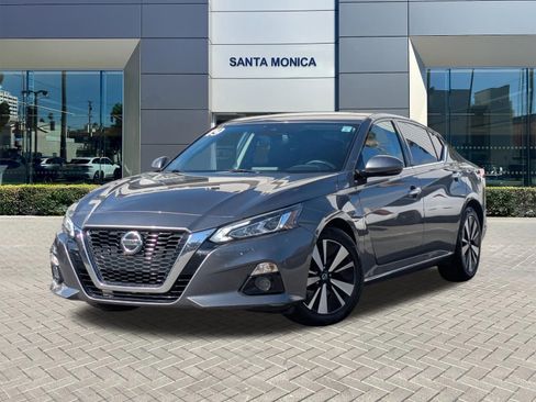 Used 2019 Nissan Altima 2.5 SL FWD image 1