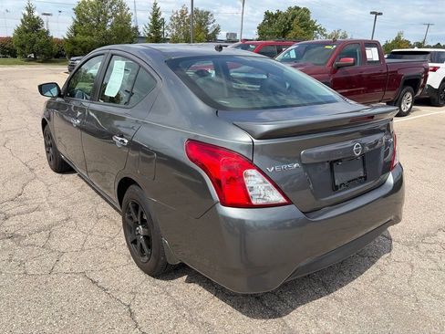 Used 2019 Nissan Versa SV FWD image 7