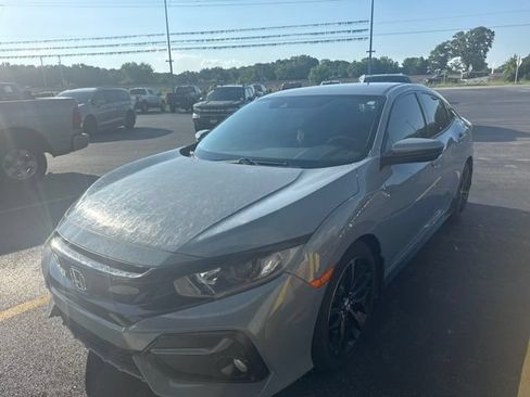 Used 2021 Honda Civic Sport image 2