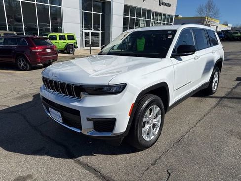 Certified 2023 Jeep Grand Cherokee L Limited image 3