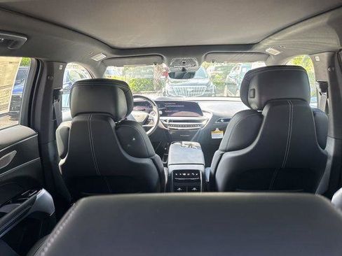 New 2026 Cadillac Lyriq V image 22